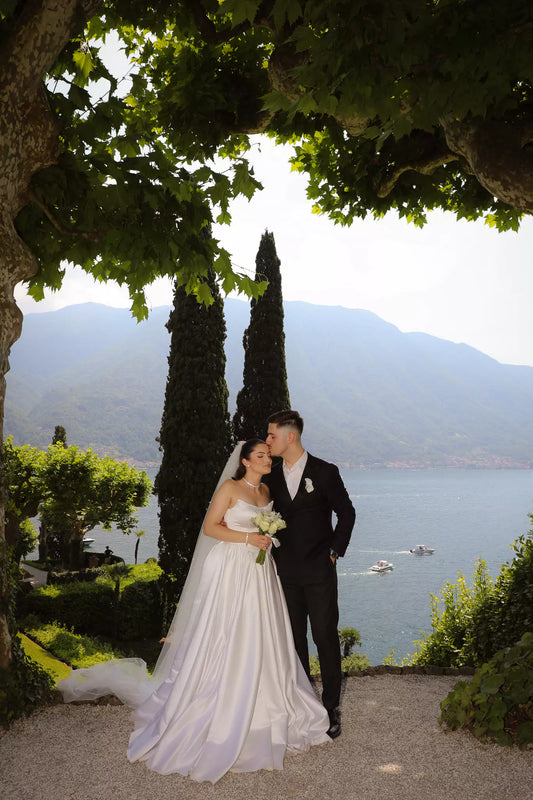 Villa del Balbianello wedding photography in the lush gardens overlooking Lake Como